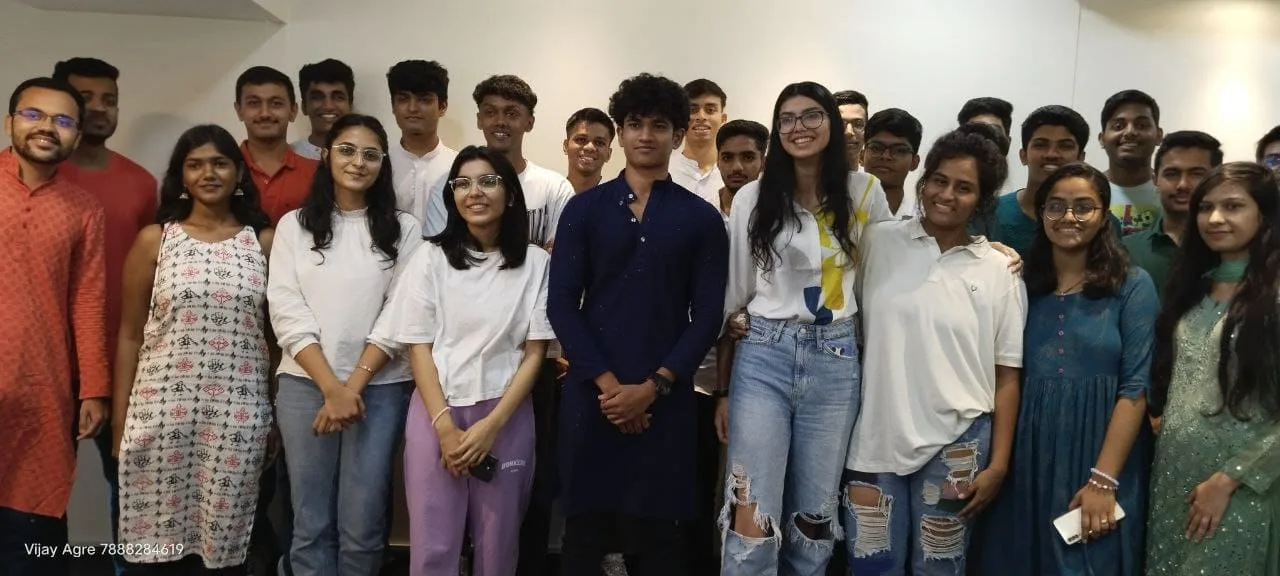 Vayudoot Aviation alumni photo